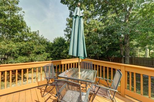 Hyannis Hideaway