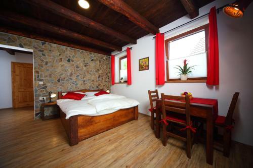 Pod Ponco Apartments