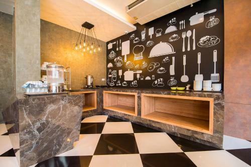 Hotel Irin Beach Cha-am