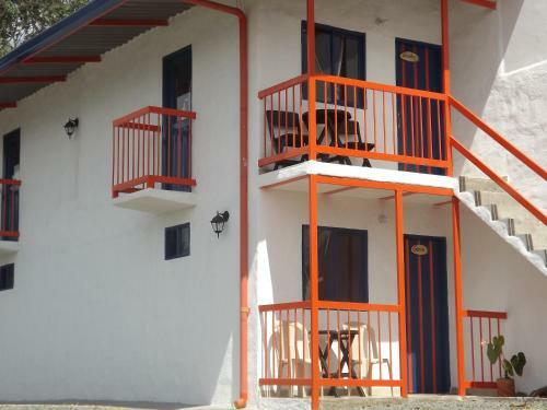 Hostal El Zorzal