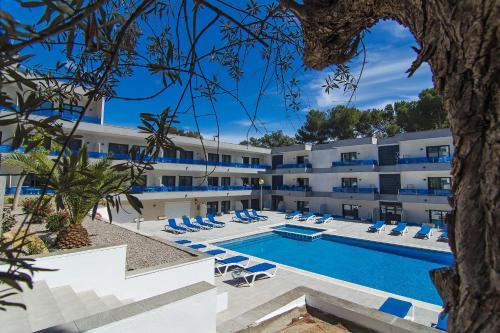 Rvhotels Apartamentos Treumal Park