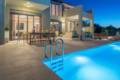 Akemi Luxury Villa