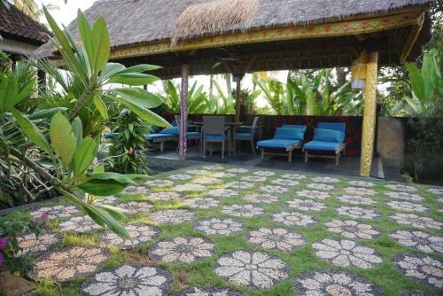 Villa Gede Batulumbang