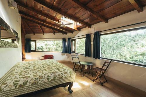 Hotel Bara Bungalow Gethia, Nainital - A Rosakue Collection