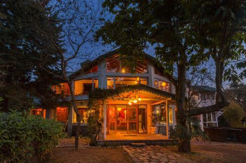 Hotel Bara Bungalow Gethia, Nainital - A Rosakue Collection