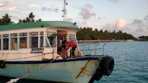Hostal Athiriveli
