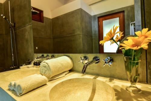 Hostal Romaya Villas - Habaraduwa