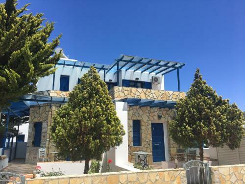 Aparthotel Serifos Palace