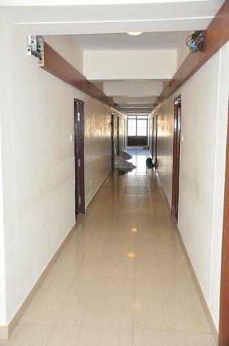 Dhanunjayas Luxury Hotel