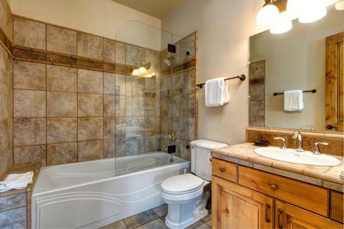 8523 Parleys Ln Home