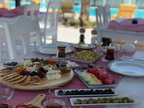Z Exclusive Hotel And Villas