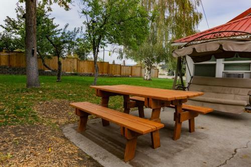 Chelan Chalet