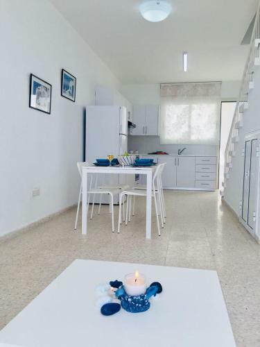 Sandy Beach House No.z2