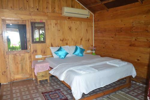 Hotel Omkar Beach Bungalow