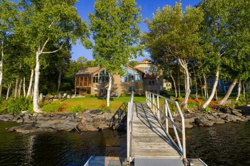 Lodge At Moosehead Lake