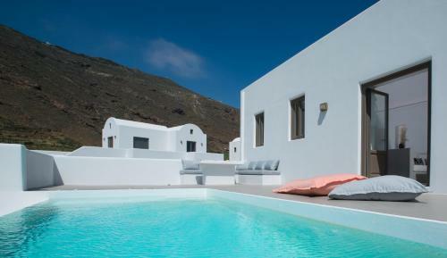 Azar Luxury Villas & Suites