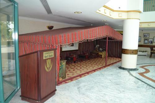 Hotel Tulip Inn Al Sharia
