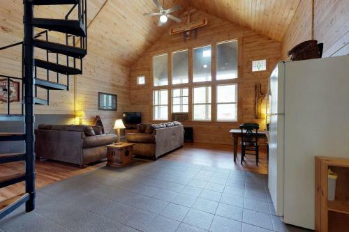 Toccoa Hideaway