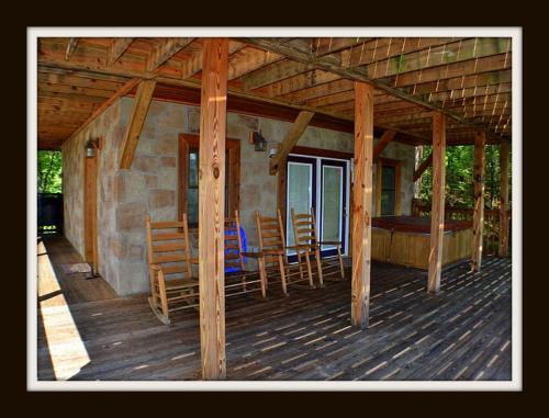 Heintooga Cabin