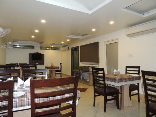 Posada Elite Suites Mint Gomti Nagar