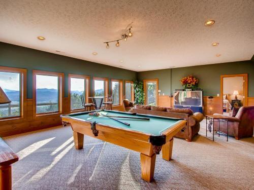 Dogwood Cabin 2606
