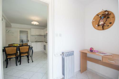 Apartment Mladen