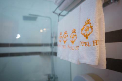 H?ng T�ng Hotel