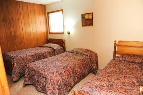 Hotel Clear Lake Resort