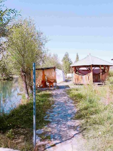 Hotel Beshazor