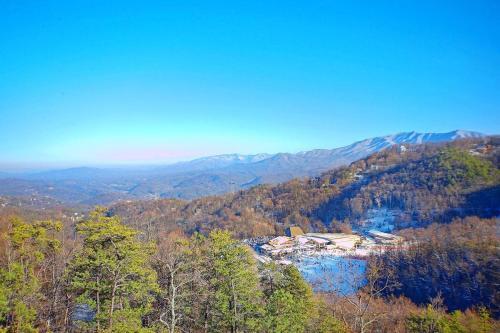 Creekside Hideaway Holiday Home