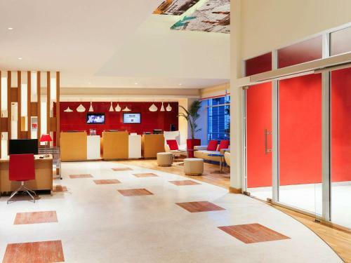 Hotel Ibis Hyderabad Hitec City