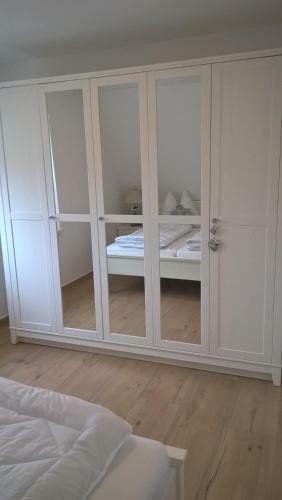 Apartamento Reetdachh�user B�rgende
