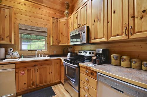 Windsor Way Cabin 620
