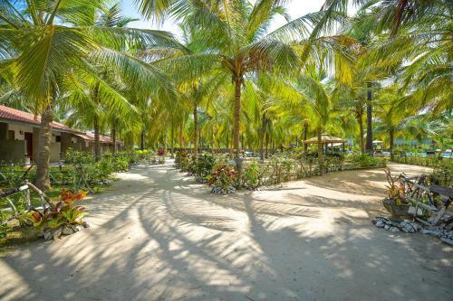 Hotel De Silva Palm Resort