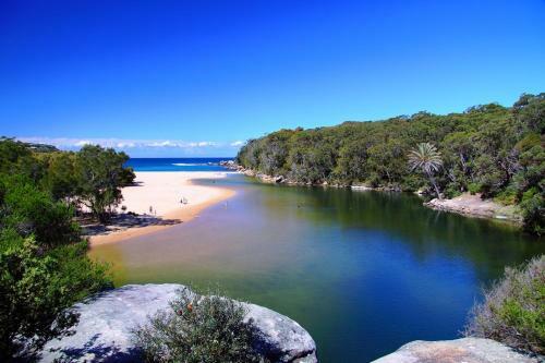 Bundeena Base Holiday Home