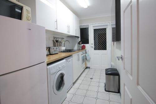 Bundeena Base Holiday Home