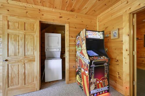 Cubby Bear Cabin