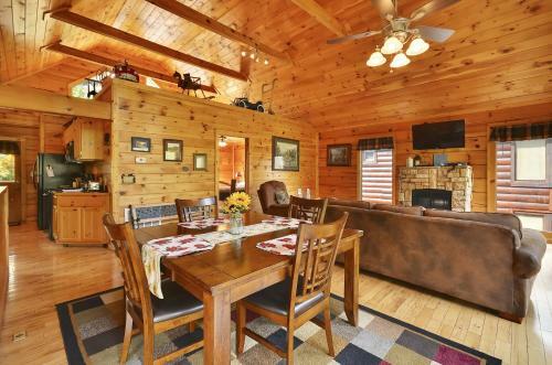 Cubby Bear Cabin