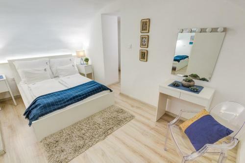 D.five Beautiful Apartment At Basilica