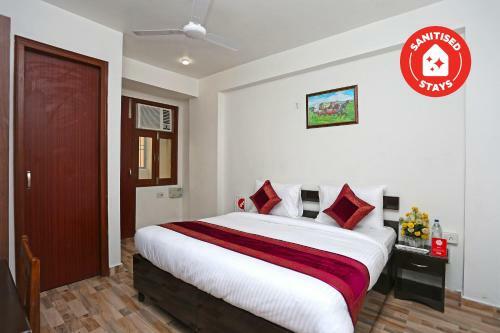 Hotel Oyo 14337 Better Wish Residency