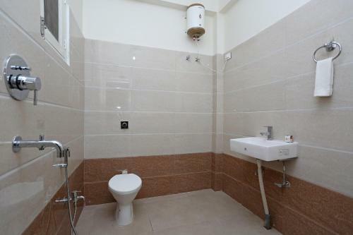 Hotel Oyo 11560 Citi Residency