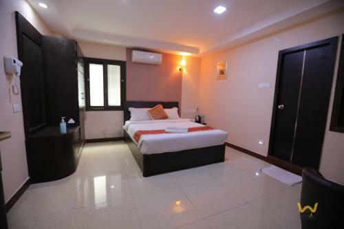 Hotel Sampath