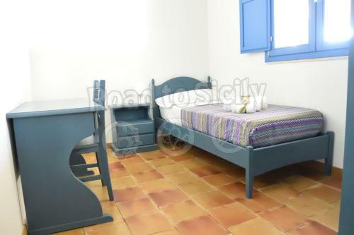 Casa Azzurra - Road To Sicily