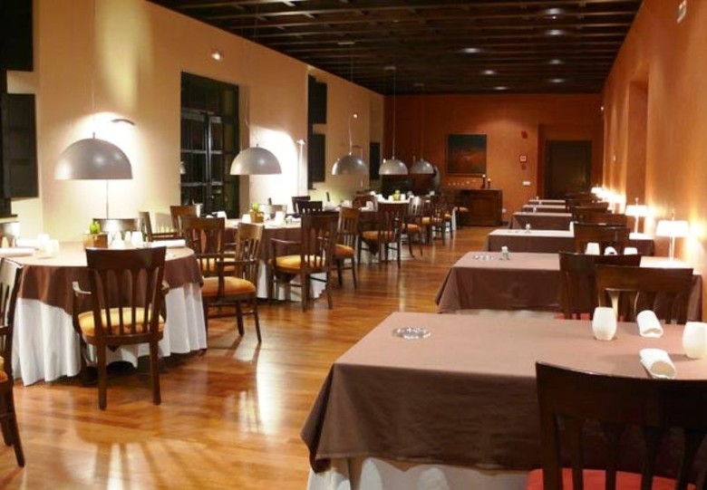 Hotel AC Palacio de Santa Ana By Marriott
