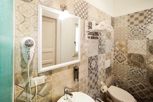 Hostal Dafni - Shabby Chic Guesthouse