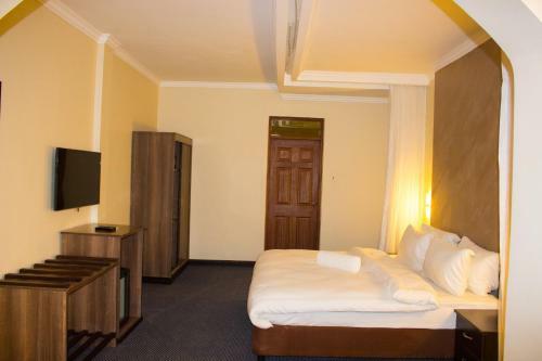 Grand Royal Swiss Hotel