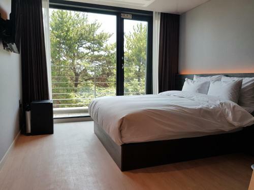 Suntree Hotel