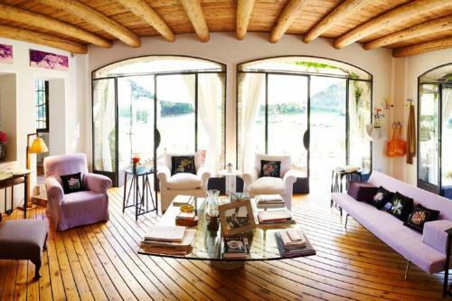 Bastia Villa Sleeps 11