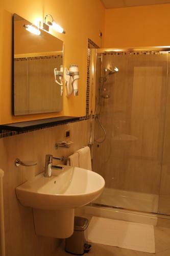 Hotel Motel Padus Meubl�