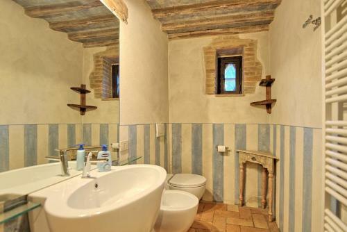 Tignano Villa Sleeps 6 Pool Air Con Wifi